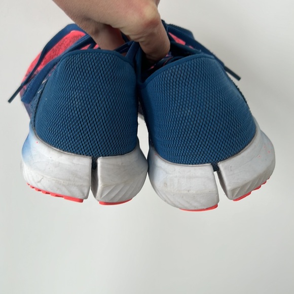 UNDER ARMOUR Run Fast Trainers - Picture 3 of 4